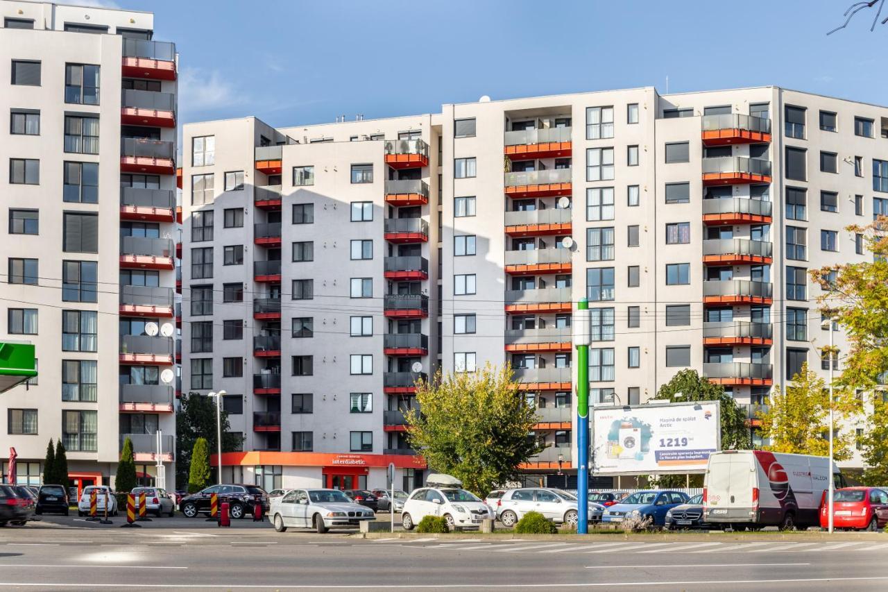 Ari - Ared Luxurious Apartments With Balcony & Free Parking 阿拉德 外观 照片