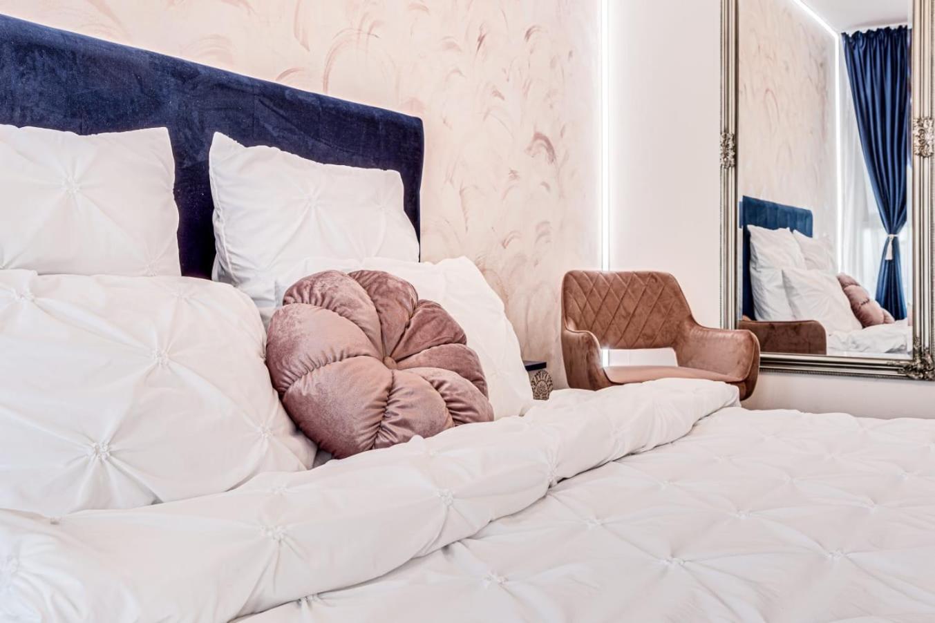 Ari - Ared Luxurious Apartments With Balcony & Free Parking 阿拉德 外观 照片