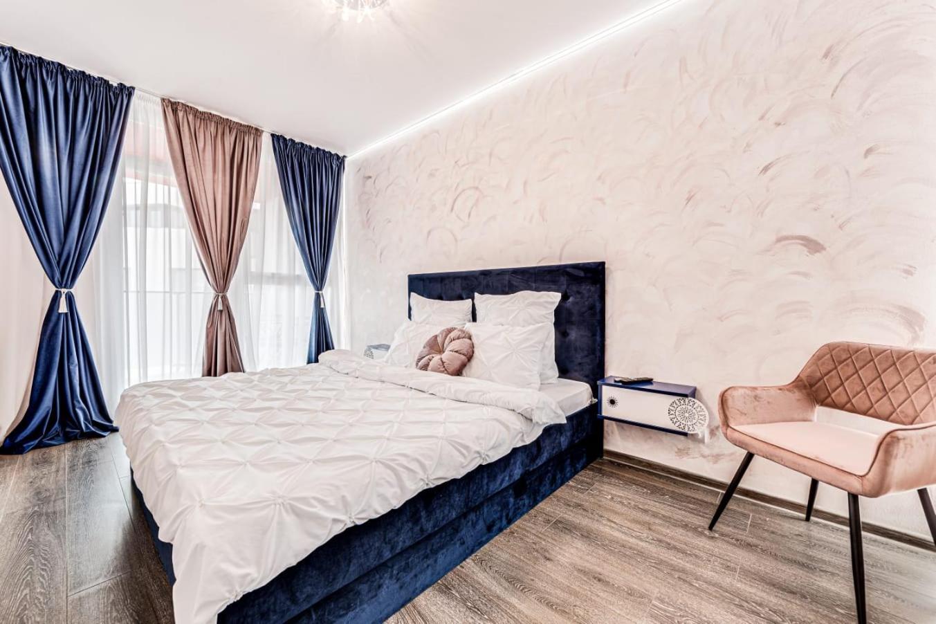 Ari - Ared Luxurious Apartments With Balcony & Free Parking 阿拉德 外观 照片