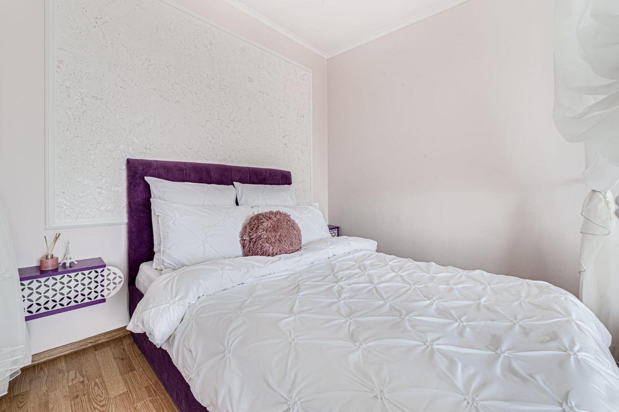Ari - Ared Luxurious Apartments With Balcony & Free Parking 阿拉德 外观 照片