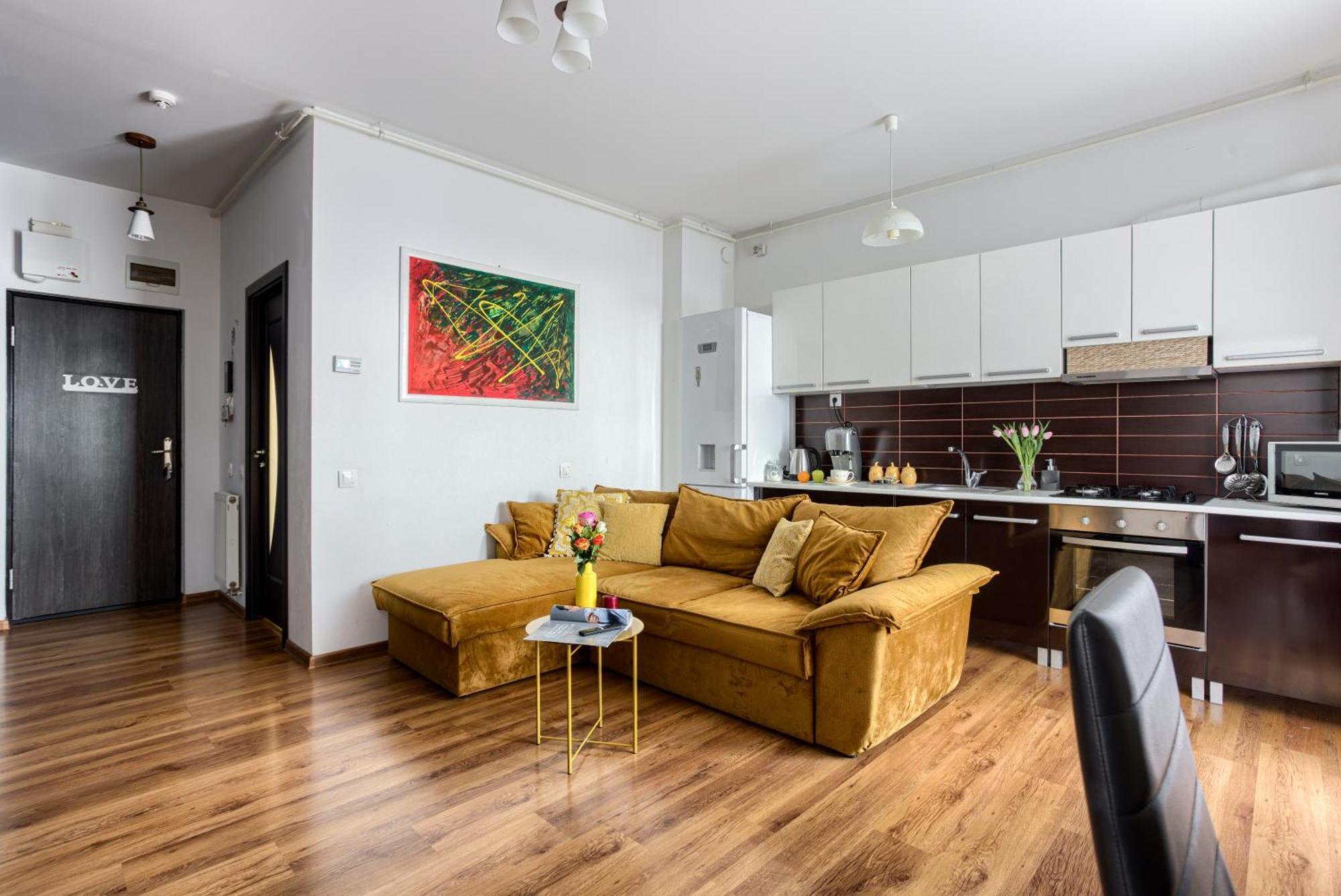 Ari - Ared Luxurious Apartments With Balcony & Free Parking 阿拉德 外观 照片