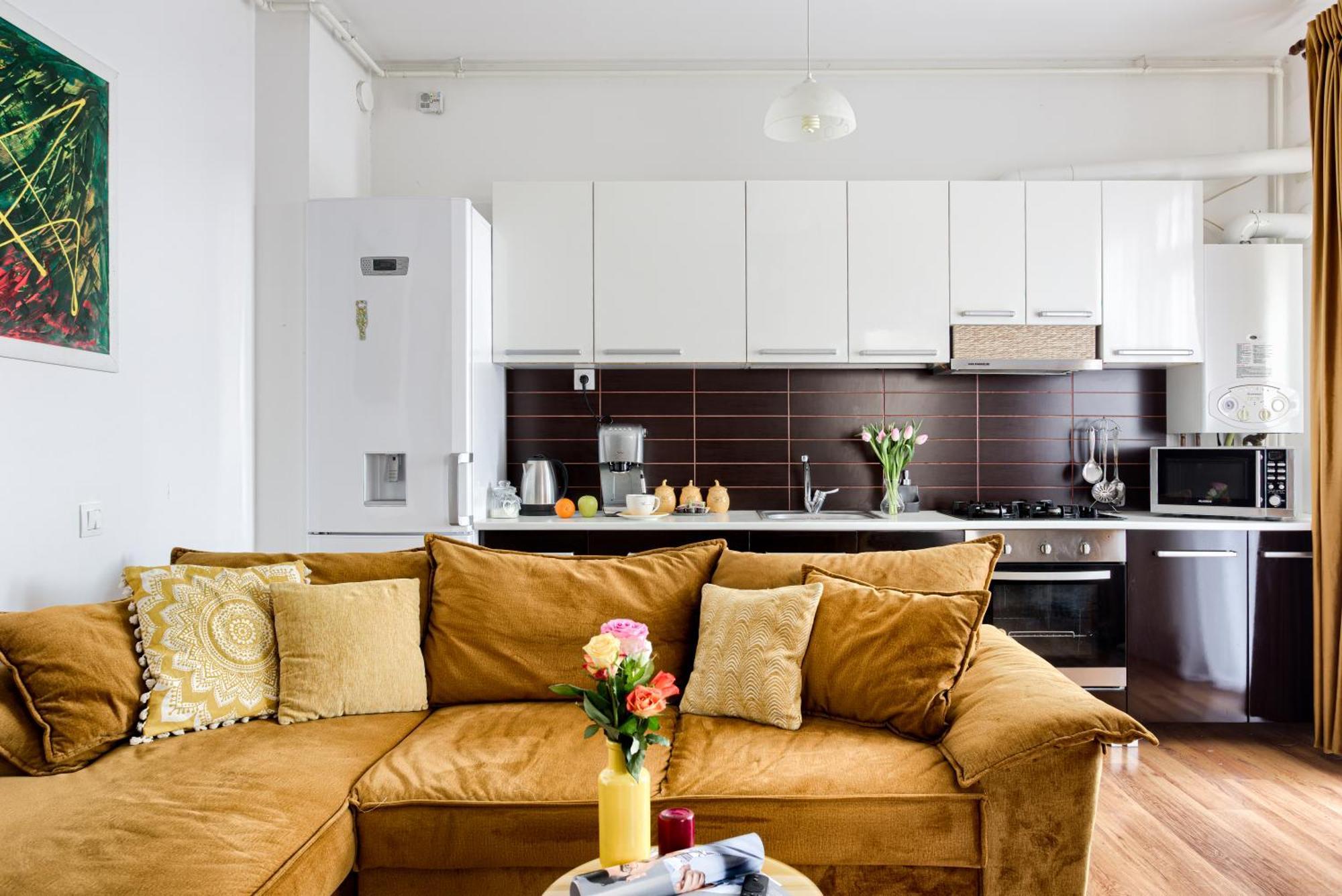 Ari - Ared Luxurious Apartments With Balcony & Free Parking 阿拉德 外观 照片